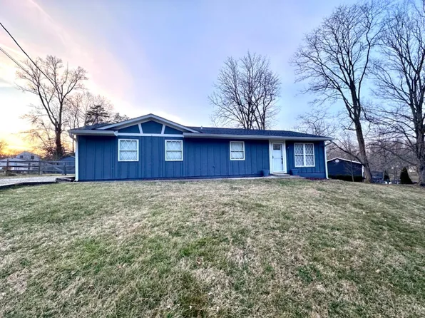 313 Broadway St N, Owensville, OH 45160