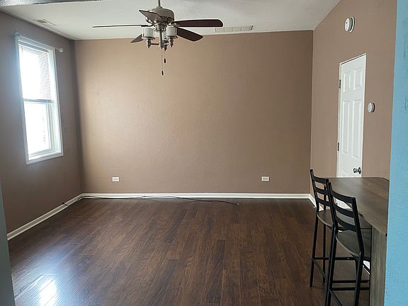 5th image of 4848 S Honore St #R2