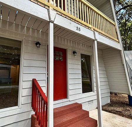 4th image of 55 Chalet Dr