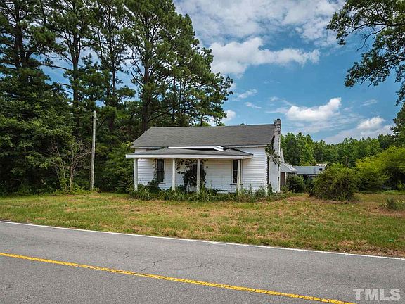 3rd image of 3904 Nc Highway 96 N