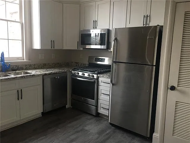 2 bed, 2.0 bath, 1500 sqft, $2,300 — Photo 4