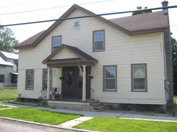 705 Pickering St, Ogdensburg, NY 13669