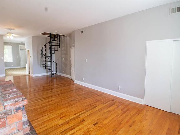 3rd image of 1703 S 8th St APT C