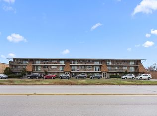 15319 Martin Luther King Jr Dr APT 16, Dolton, IL