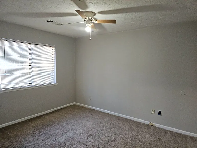 8147 Flamingo Dr — Photo 24