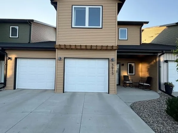 3915 Leighton Dr, Bismarck, ND 58504