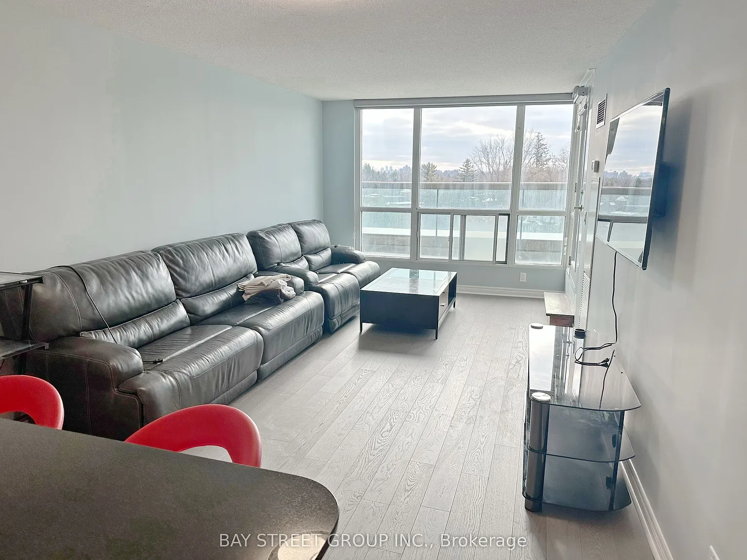 2 bed, $2,950 — Photo 2
