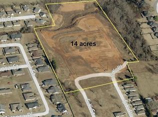 1003 Longview Dr, Rogers, AR 72756