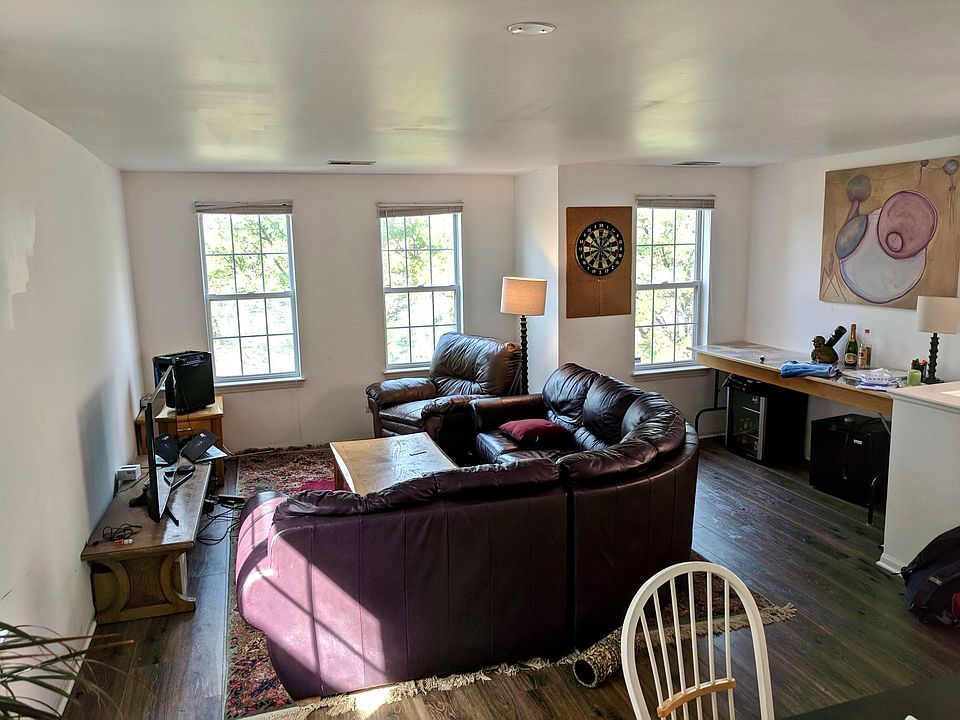 1st image of 1455 N Larrabee St #C