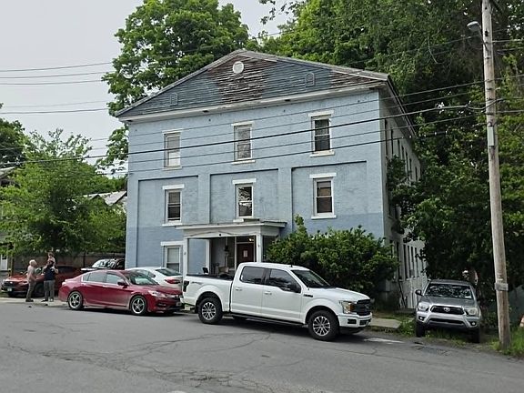 2nd image of 16 School Street
