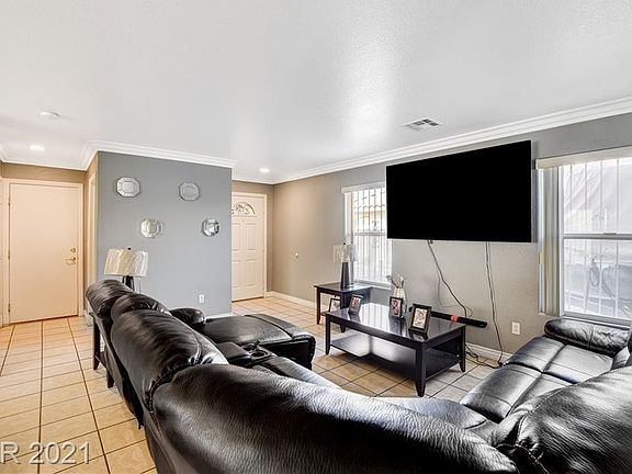 4th image of 5181 Baldy Ln