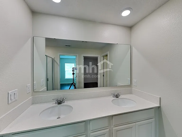 4355 Seven Canyons Dr — Photo 10