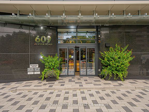 5th image of 609 Avenue Rd #809