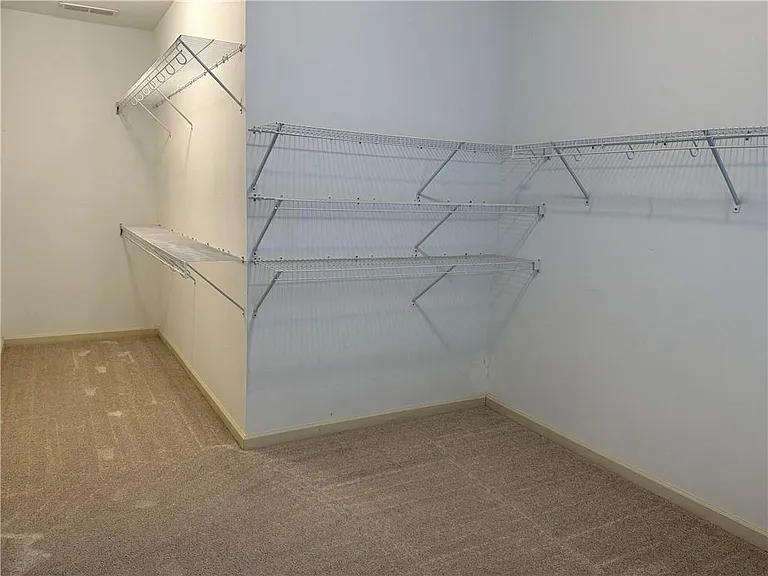 510 Lake Medlock Dr — Photo 38