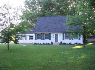 4696 Wolf Lake Rd, Grass Lake, MI 49240