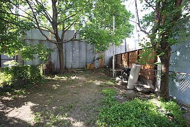 Rented by Capri Jet Realty Corp