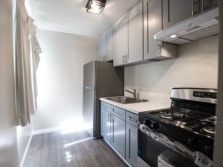 450 Live Oak — Photo 19