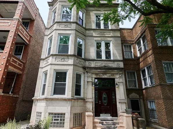 852 N Hoyne Ave APT 2R, Chicago, IL 60622