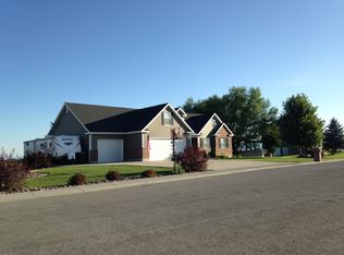 1155 N Fairway Dr, Preston, ID 83263