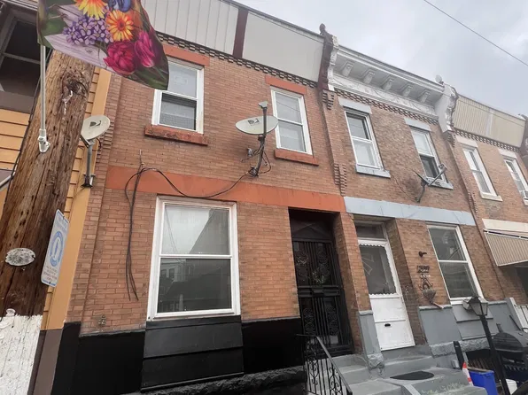 3319 W Hagert St, Philadelphia, PA 19132