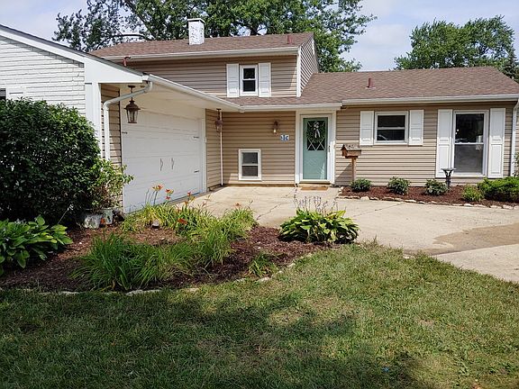 3rd image of 100 Vantroba Dr