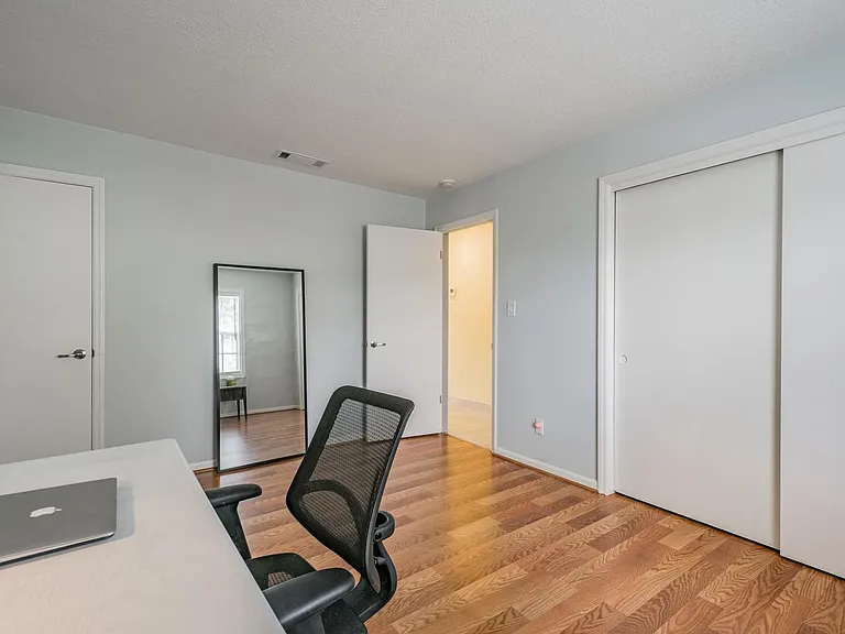 5231 Beach Dr SE #B — Photo 16