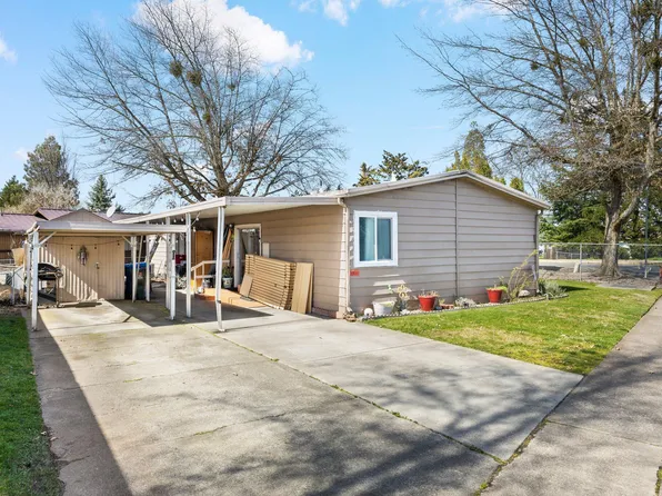 3600 Avenue G Spc 1, White City, OR 97503