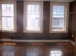226 Main St APT 2A, Annapolis, MD 21401