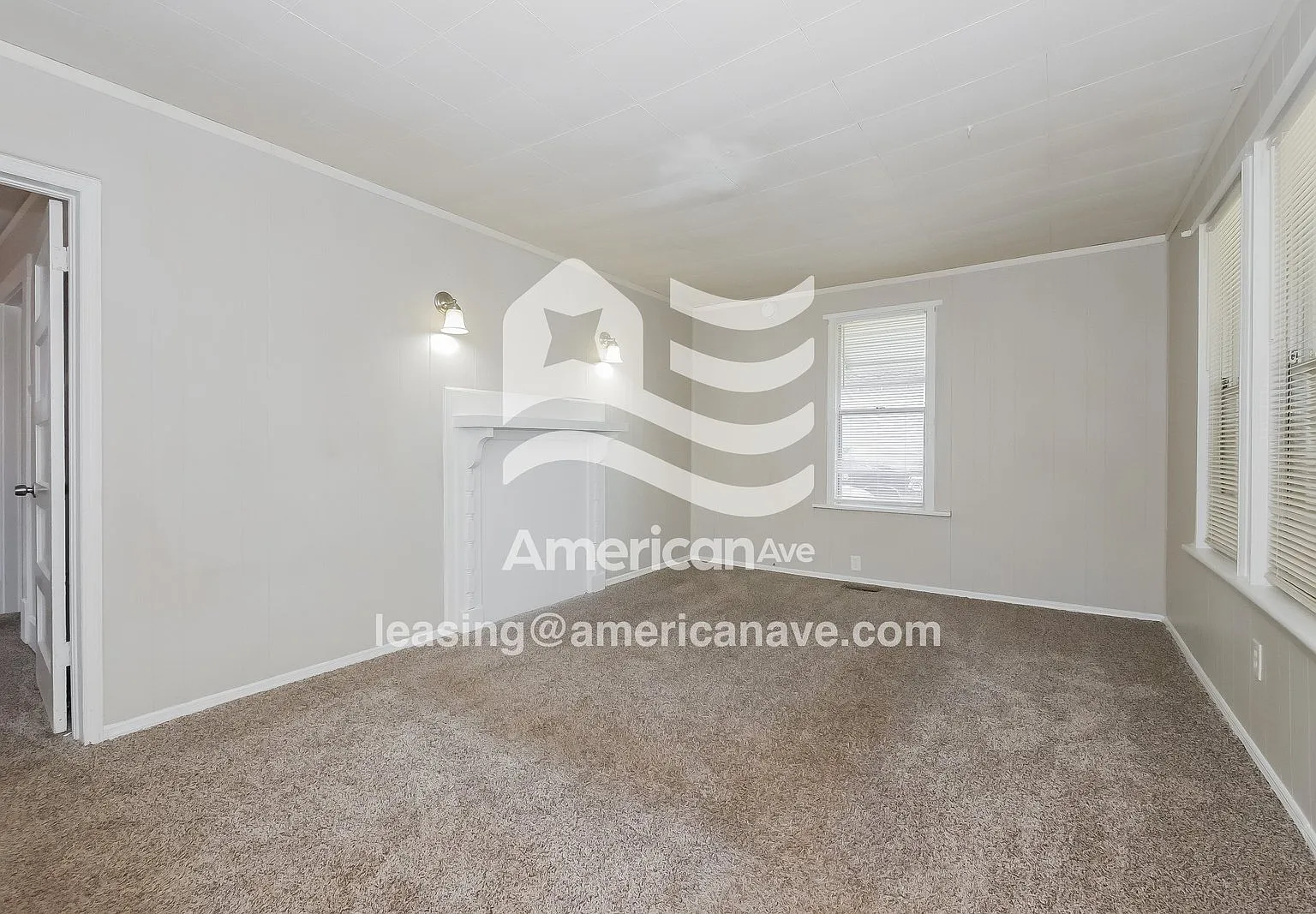 2 bed, 1.0 bath, 1056 sqft, $1,191 — Photo 2