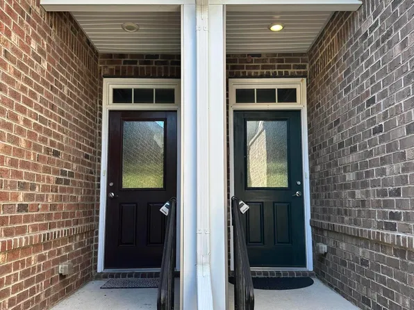 1453 Glenwater Dr, Cary, NC 27519
