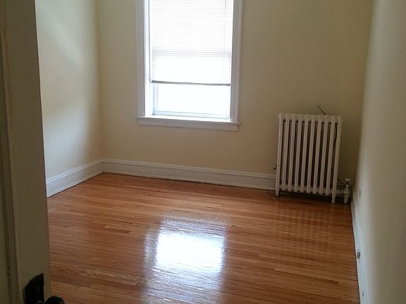 4th image of 7369 N Damen Ave APT A2