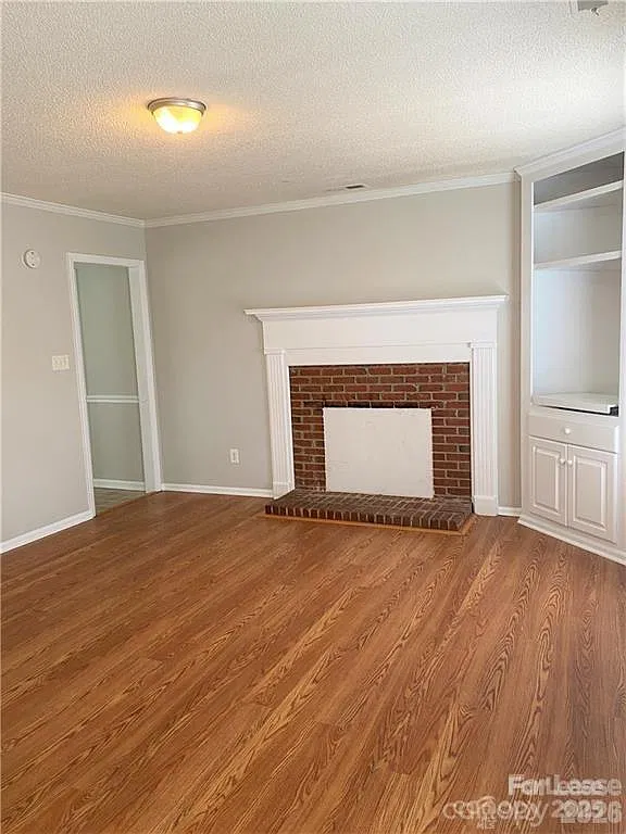 4 bed, 2.5 bath, 1634 sqft, $1,895 — Photo 3