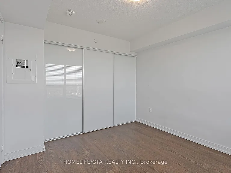 275 Village Green Sq #2421 — Photo 22