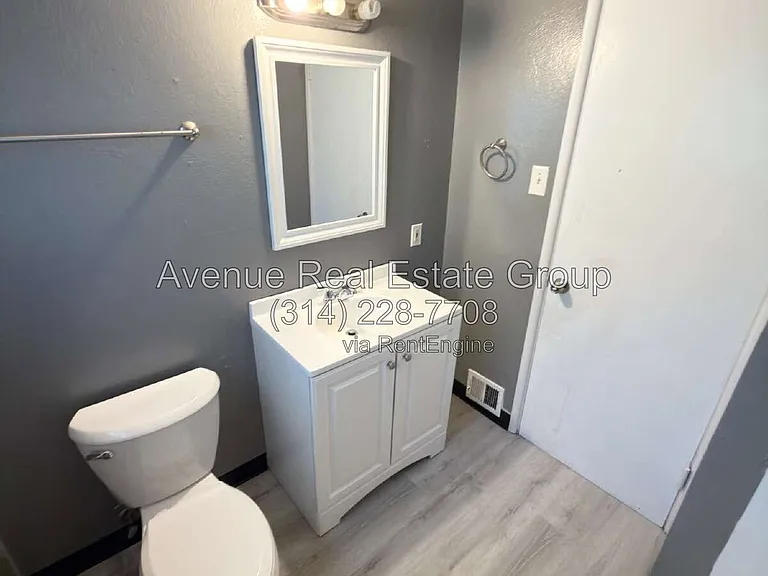 190 Lynn Meadows Ln — Photo 12