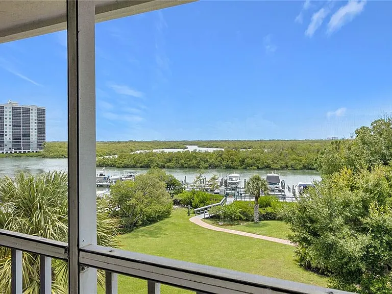 300 Horse Creek Dr #408 — Photo 11