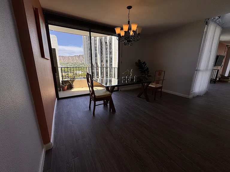 Dining Room View of Diamond Head