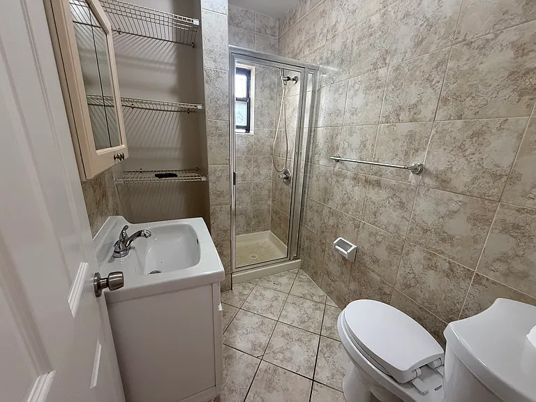 8 Howard Ave #2B — Photo 8