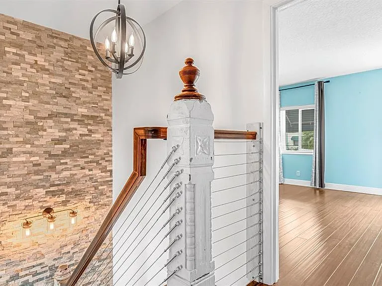 7 Emerald Ct — Photo 25