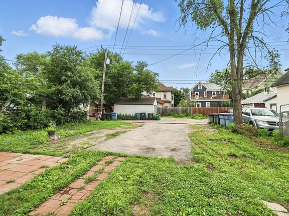 4th image of 3325 5th Ave S