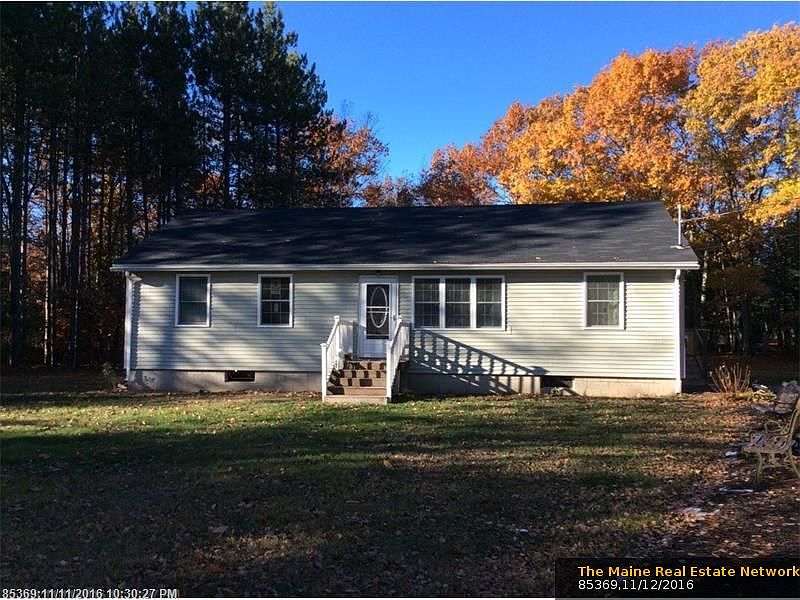 1st image of 11 Brackett Ln