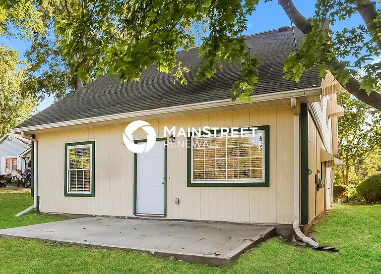 2430 Wilson Ave — Photo 16