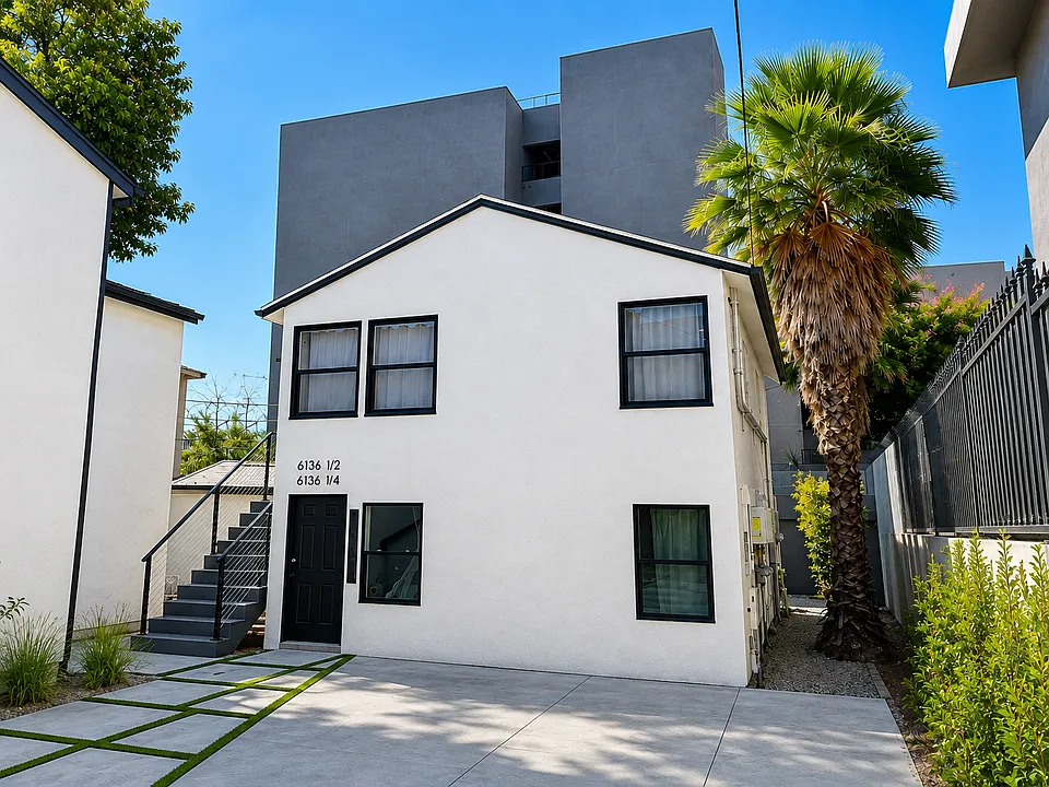 6136 Carlos Ave #1/2