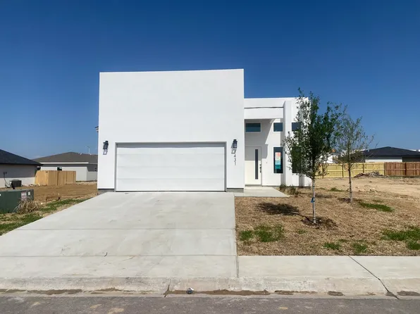 1431 Los Estribos Dr, Laredo, TX 78043