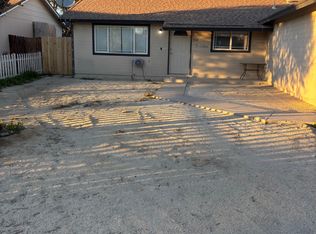 810 Columbine Ct, Fernley, NV 89408