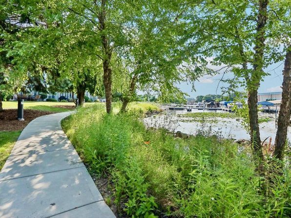 5375 Mariners Cove Drive #111, Madison, WI 53704