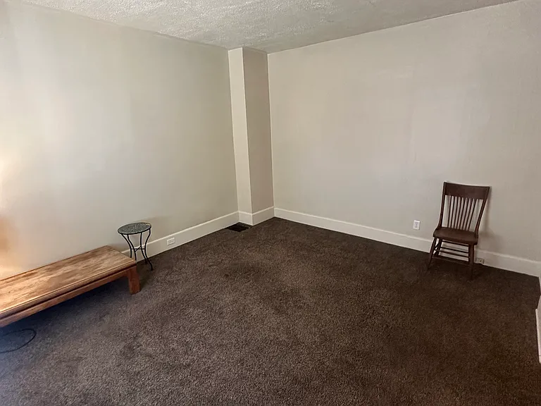 306 W 34th St #1 — Photo 3