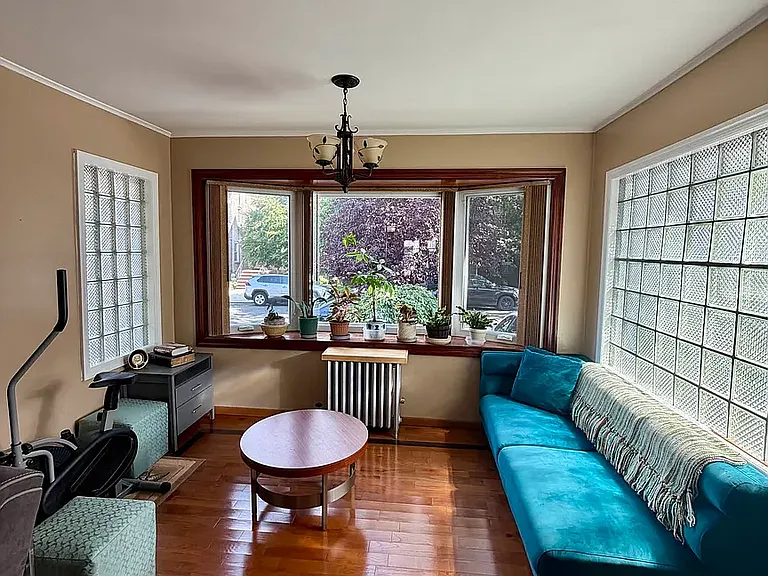 80-34 Margaret Pl — Photo 1