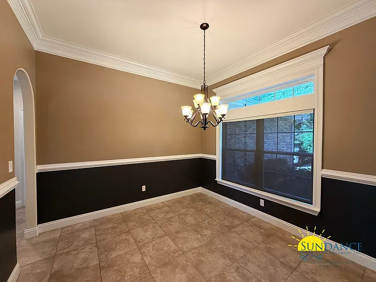 213 Golf Course Dr — Photo 8