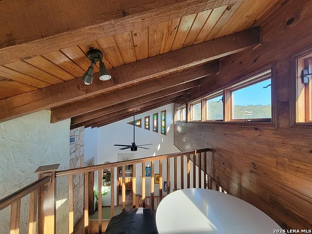 2059 Glenn Dr — Photo 24