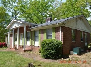200 Hickory Rd, Winnsboro, SC 29180